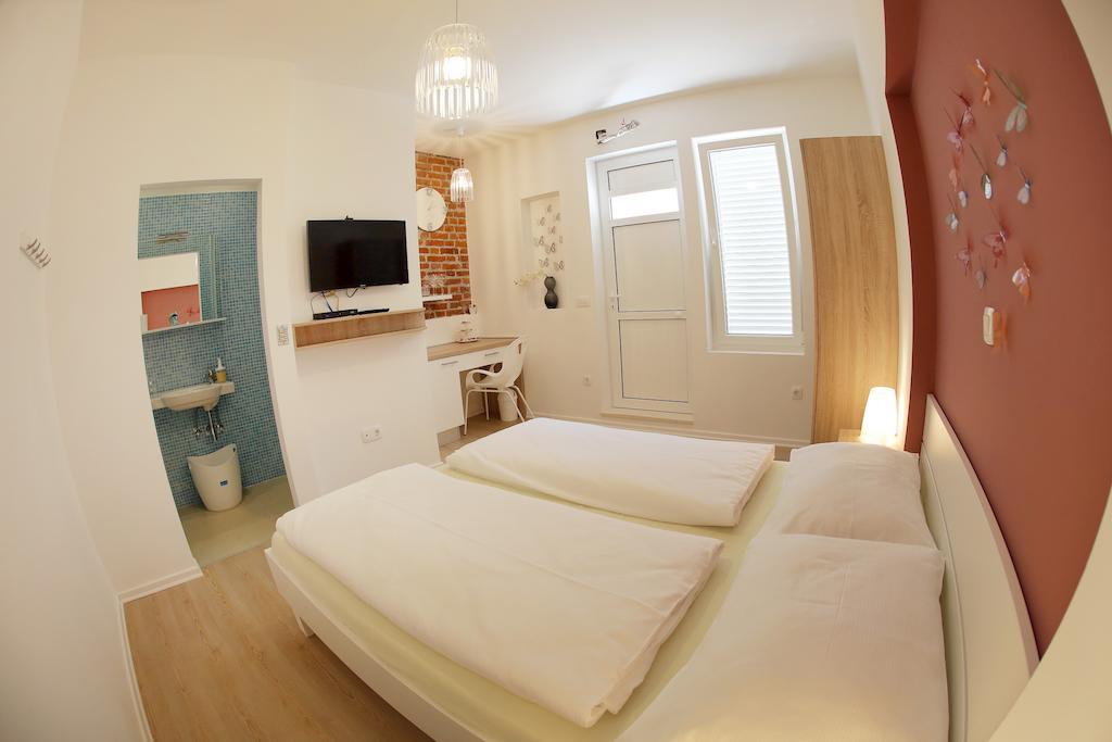 Zadar Street Apartments And Room Room photo