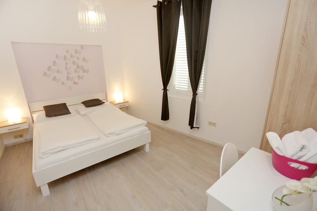 Zadar Street Apartments And Room Room photo